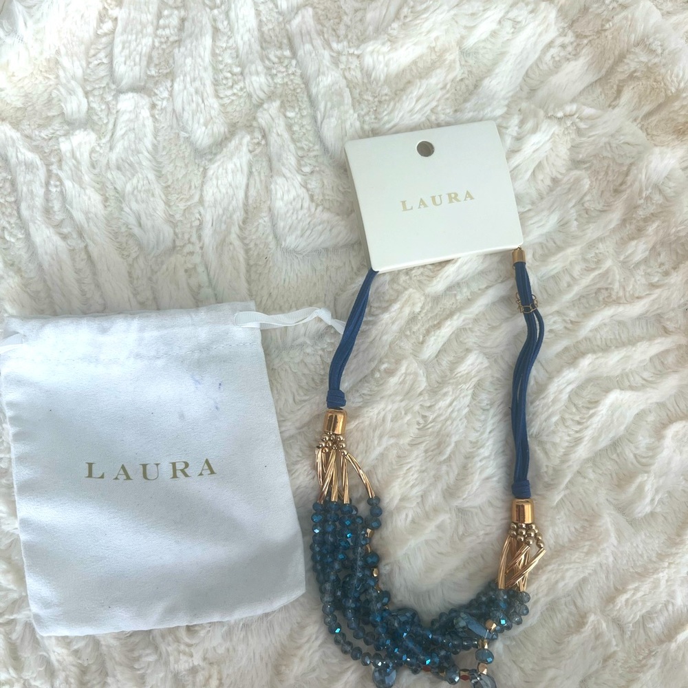 LAURA blue necklace NWT